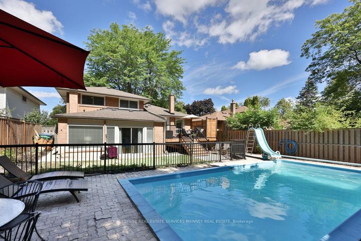 Photo 36 at 1404 Lewisham Drive, Clarkson, Mississauga