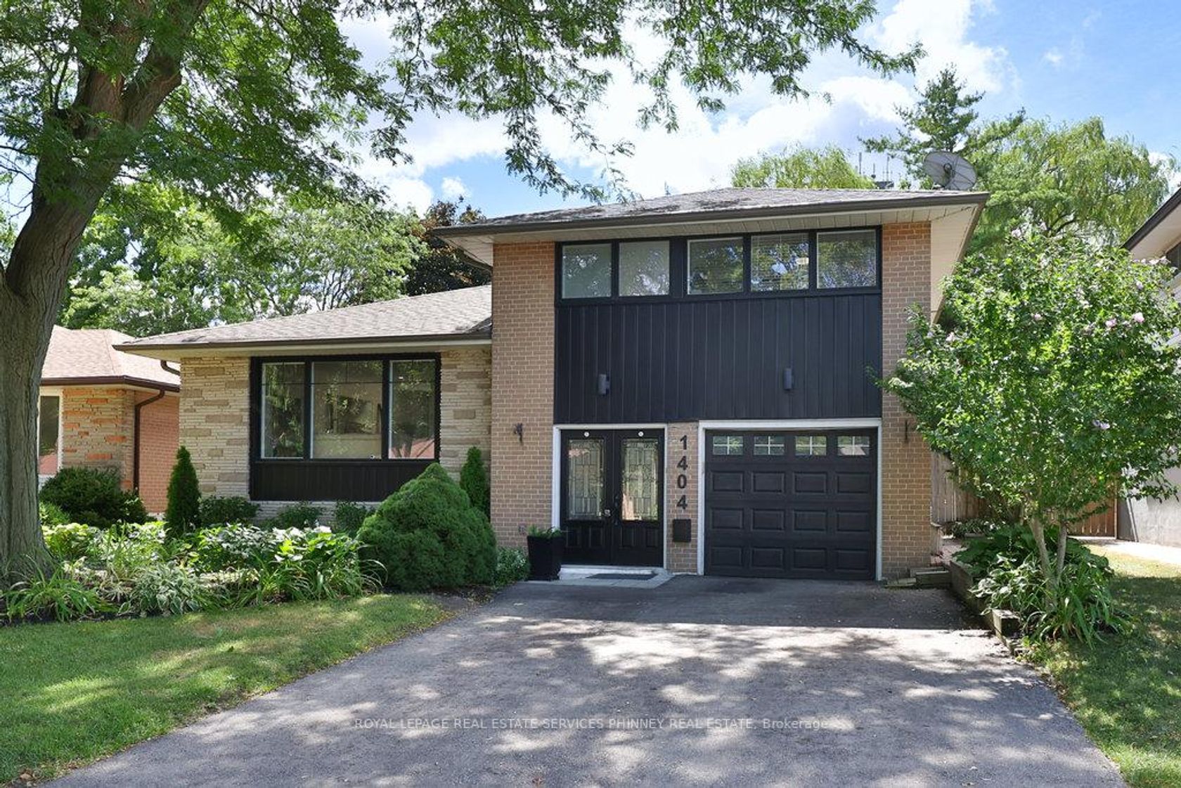 1404 Lewisham Drive, Clarkson, Mississauga 
