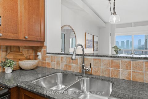 Photo 10 at PH20 - 16 Dallimore Circle, Don Mills, Toronto