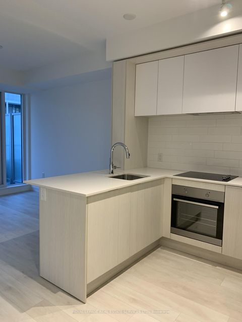 Photo 15 at 912 - 225 Sumach Street, Regent Park, Toronto