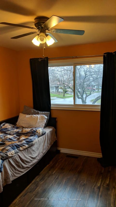 Photo 7 at 18 Edenmills Drive, Morningside, Toronto