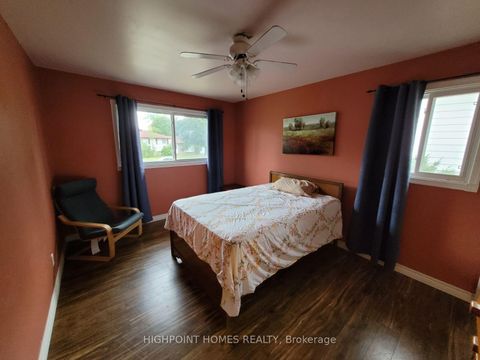 Photo 13 at 18 Edenmills Drive, Morningside, Toronto