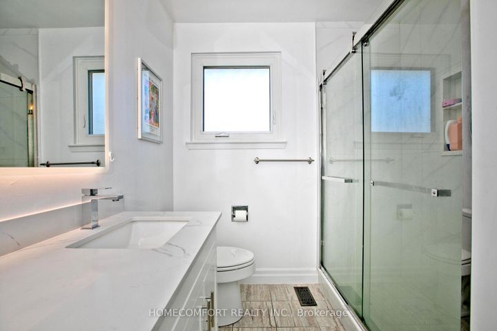 Photo 15 at 47 Tivoli Court, Guildwood, Toronto