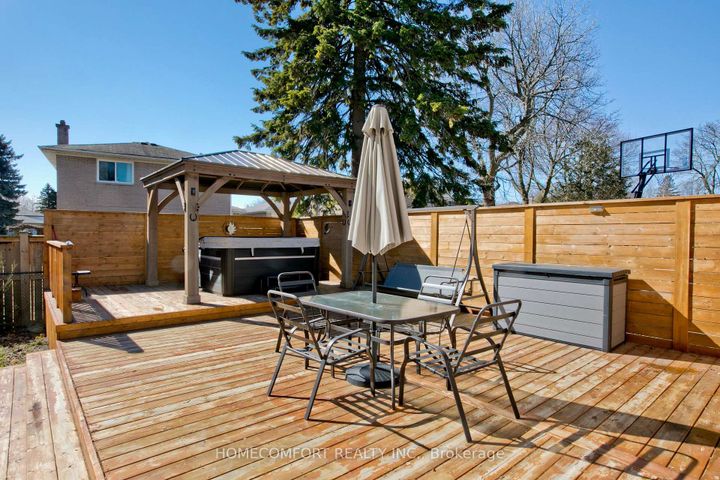 Photo 20 at 47 Tivoli Court, Guildwood, Toronto