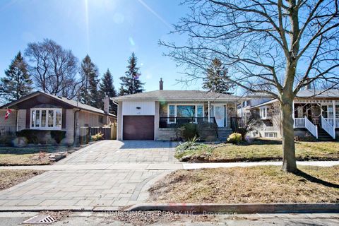 Photo 9 at 47 Tivoli Court, Guildwood, Toronto