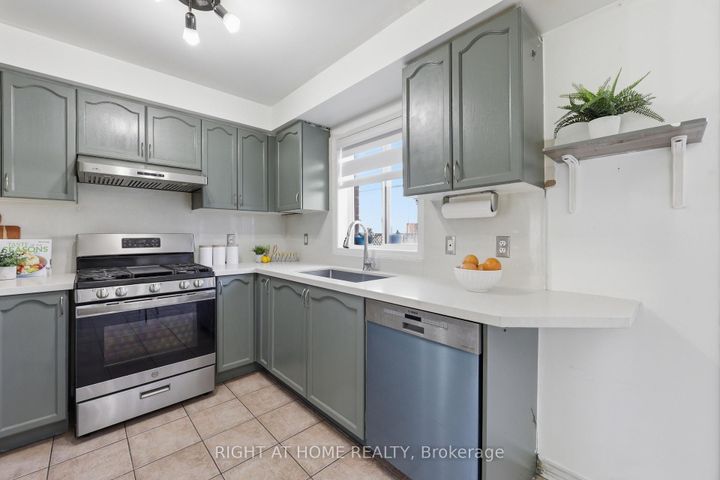 Photo 17 at 111 Gollins Drive, DE Dempsey, Milton