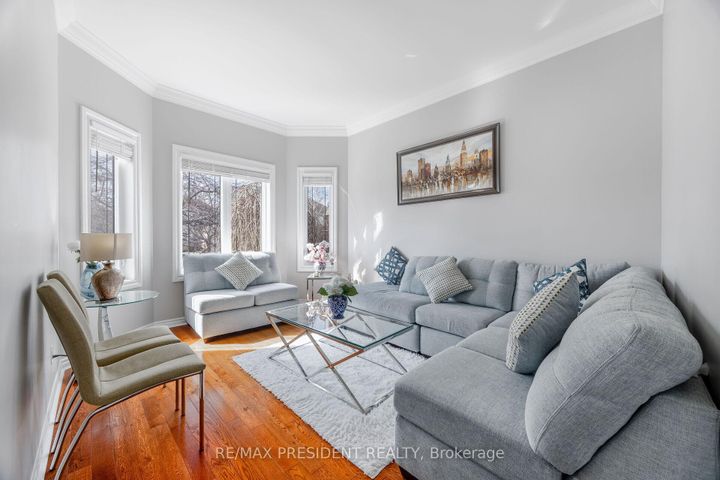 Photo 3 at 14 Samuel Crescent, Georgetown, Halton Hills