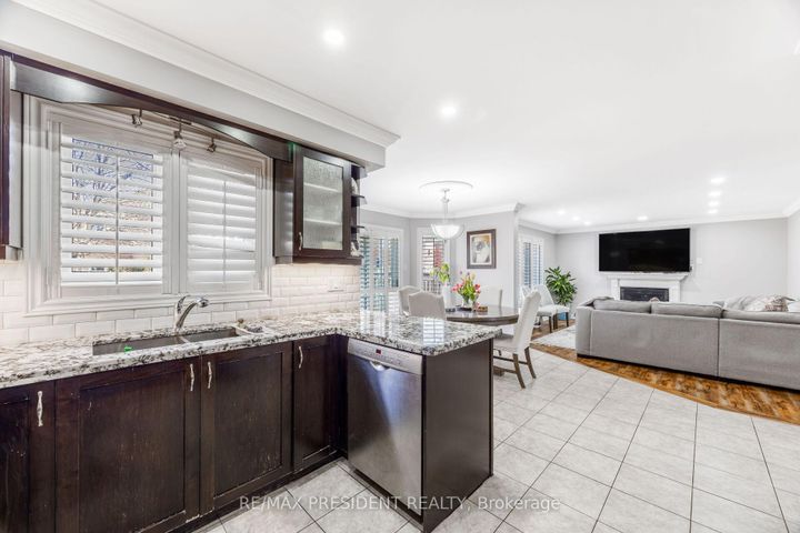 Photo 16 at 14 Samuel Crescent, Georgetown, Halton Hills