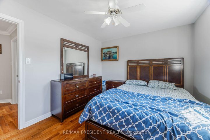 Photo 34 at 14 Samuel Crescent, Georgetown, Halton Hills