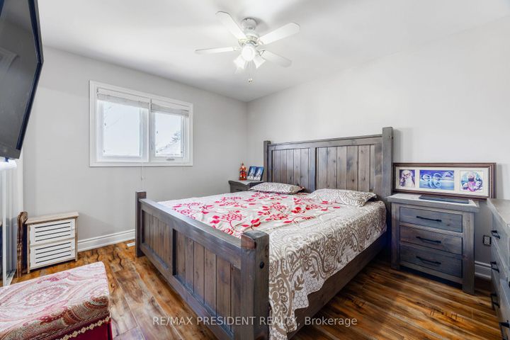 Photo 37 at 14 Samuel Crescent, Georgetown, Halton Hills