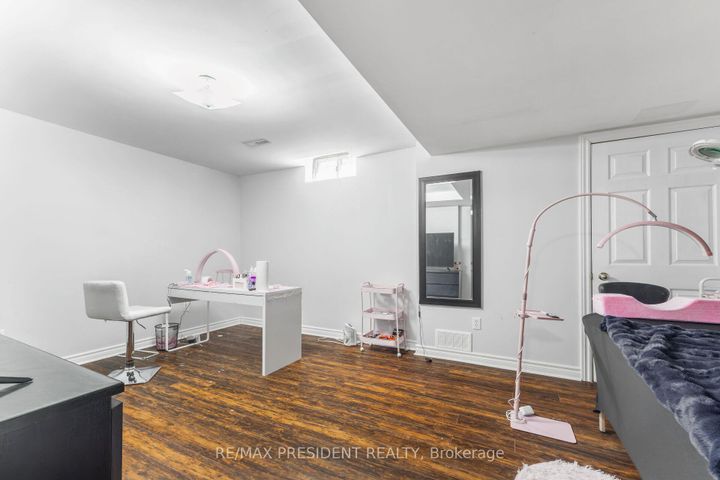 Photo 41 at 14 Samuel Crescent, Georgetown, Halton Hills