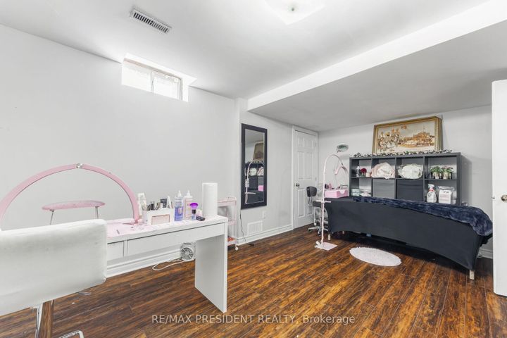 Photo 42 at 14 Samuel Crescent, Georgetown, Halton Hills