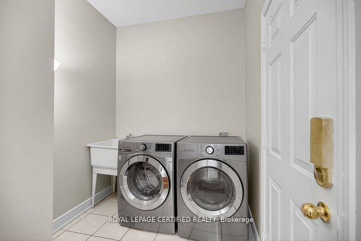 Photo 15 at 10 Verona Drive, Vales of Castlemore, Brampton