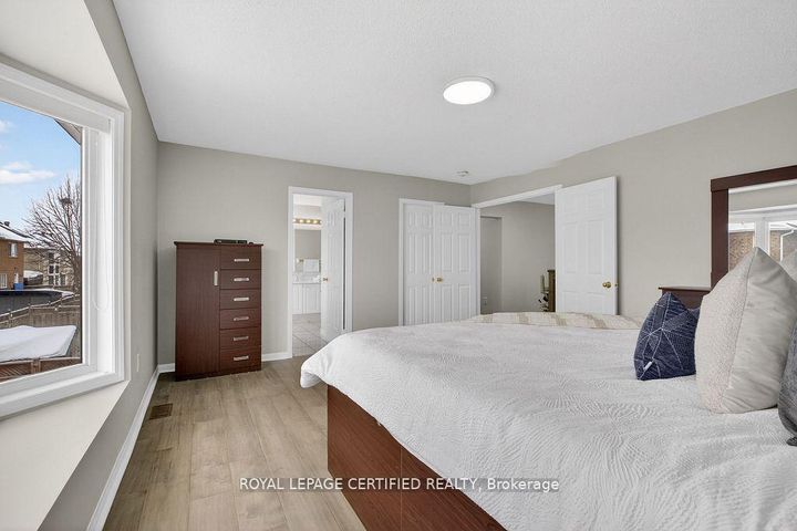 Photo 22 at 10 Verona Drive, Vales of Castlemore, Brampton