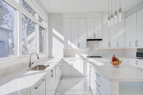 Photo 10 at 53 Saugeen Crescent, Kennedy Park, Toronto