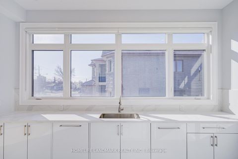 Photo 13 at 53 Saugeen Crescent, Kennedy Park, Toronto