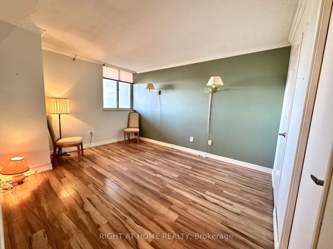 Photo 9 at 1806 - 10 Martha Eaton Way S, Amesbury, Toronto