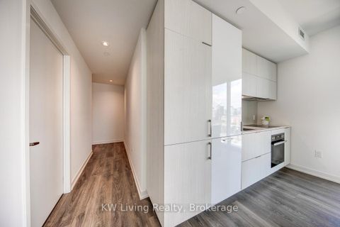 Photo 3 at 815 - 15 Lower Jarvis Street, Waterfront Communities C8, Toronto