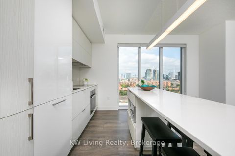 Photo 5 at 815 - 15 Lower Jarvis Street, Waterfront Communities C8, Toronto