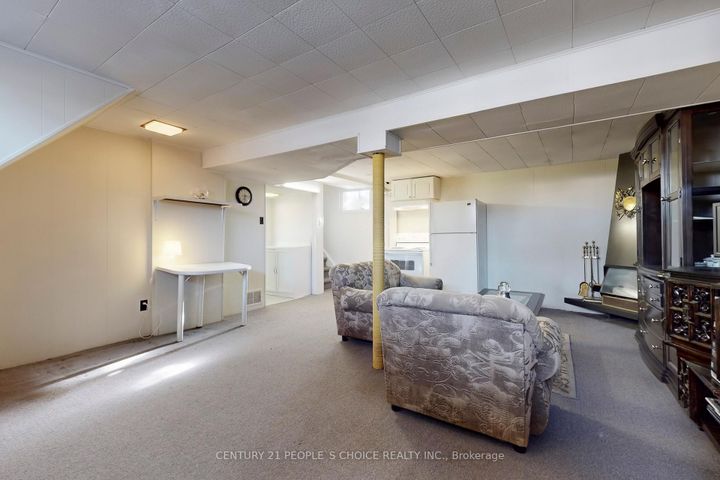 Photo 33 at 35 Westhumber Boulevard, Clairville, Toronto