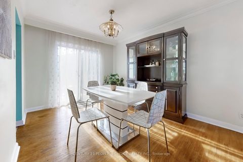 Photo 10 at 35 Westhumber Boulevard, Clairville, Toronto