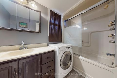 Photo 24 at 35 Westhumber Boulevard, Clairville, Toronto