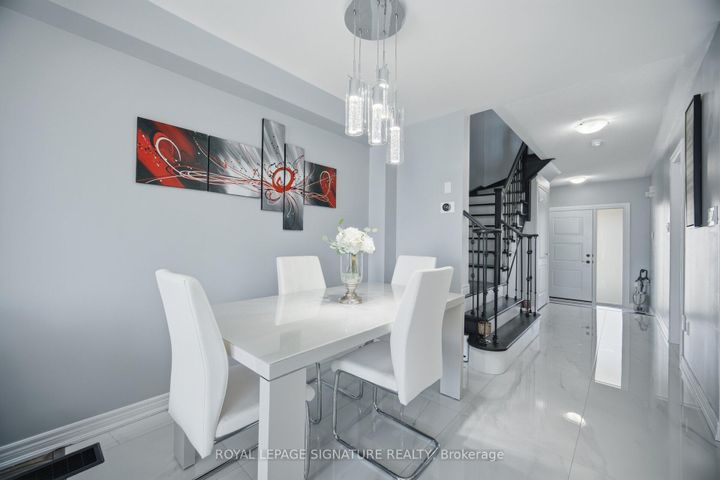 Photo 10 at 7 Cedarbrook Road, Wellington, Brampton