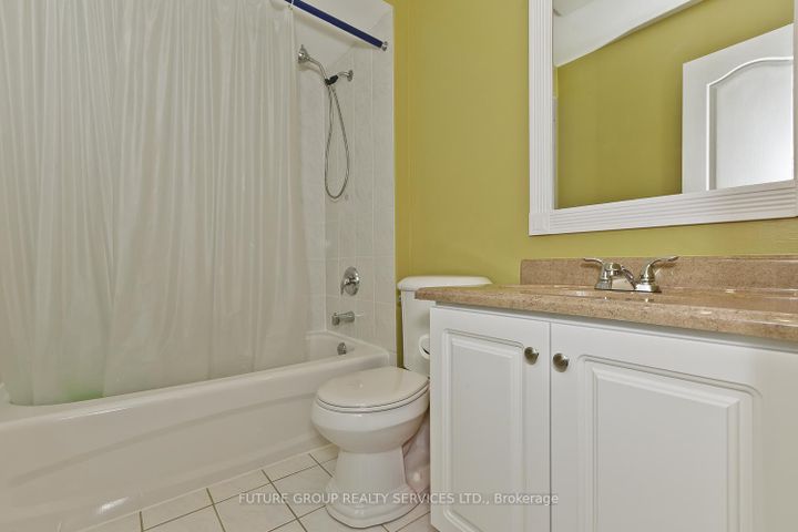 Photo 28 at 2 Willow Heights Court N, Wellington, Brampton