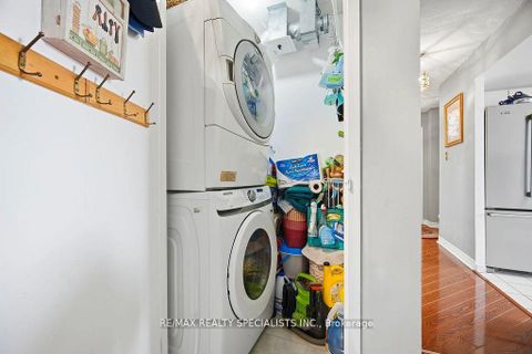 Photo 27 at 805 - 5 Rowntree Road N, Jamestown, Toronto