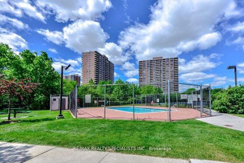 Photo 36 at 805 - 5 Rowntree Road N, Jamestown, Toronto