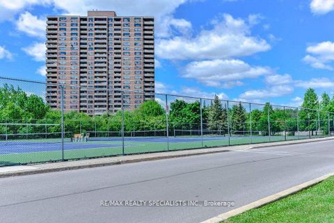 Photo 38 at 805 - 5 Rowntree Road N, Jamestown, Toronto