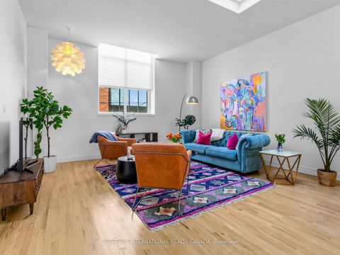 Photo 15 at 6 - 62 Claremont Street, Bellwoods, Toronto