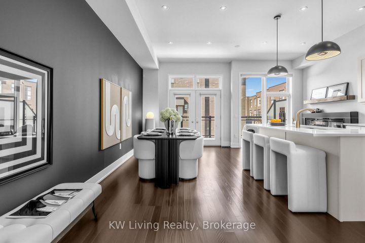 Photo 9 at 9132 Bathurst Street, Patterson, Vaughan