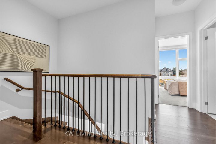 Photo 30 at 9132 Bathurst Street, Patterson, Vaughan