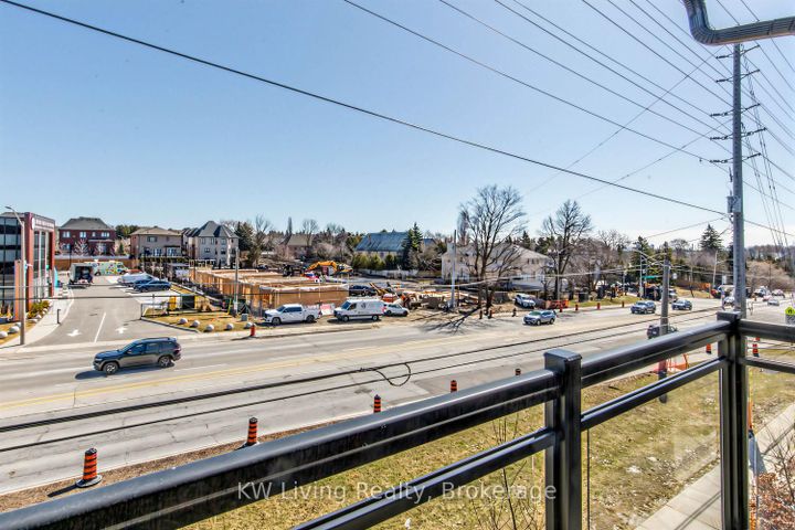 Photo 35 at 9132 Bathurst Street, Patterson, Vaughan