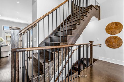 Photo 7 at 9132 Bathurst Street, Patterson, Vaughan