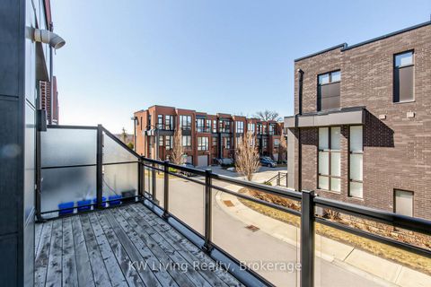 Photo 34 at 9132 Bathurst Street, Patterson, Vaughan