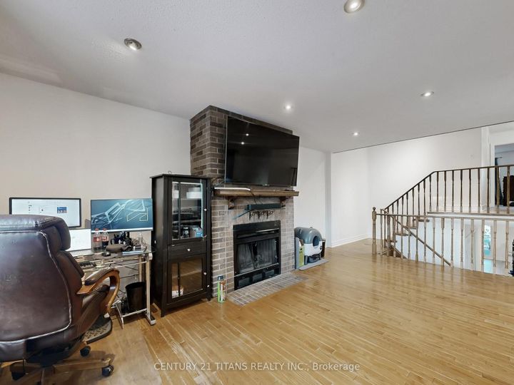 Photo 16 at 1640 Tawnberry Street, Brock Ridge, Pickering