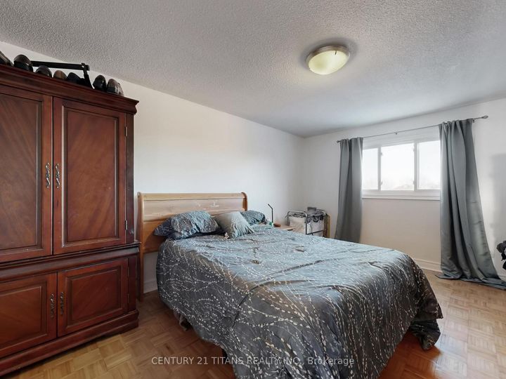 Photo 18 at 1640 Tawnberry Street, Brock Ridge, Pickering