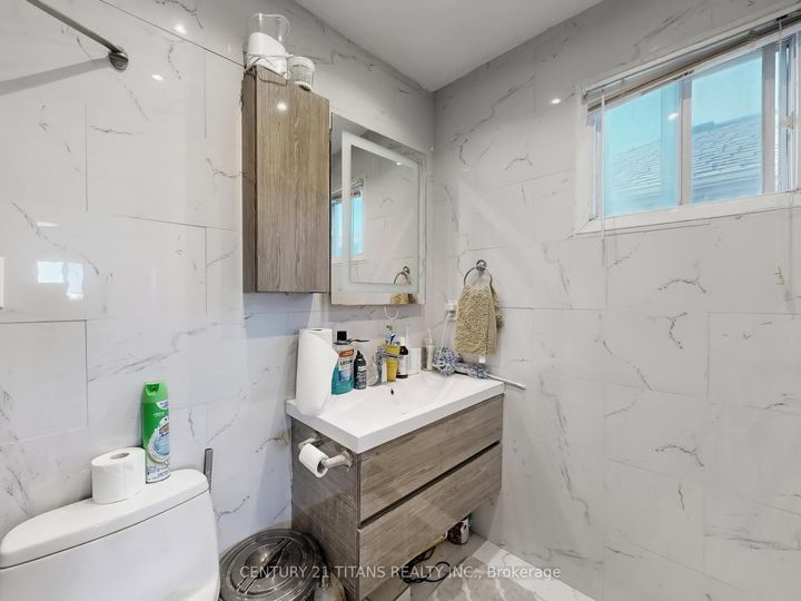 Photo 21 at 1640 Tawnberry Street, Brock Ridge, Pickering