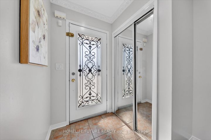 Photo 5 at 40 Canoe Crescent, Rouge E11, Toronto