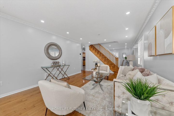 Photo 6 at 40 Canoe Crescent, Rouge E11, Toronto