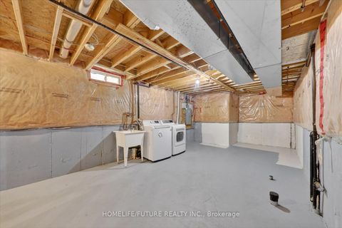 Photo 28 at 40 Canoe Crescent, Rouge E11, Toronto