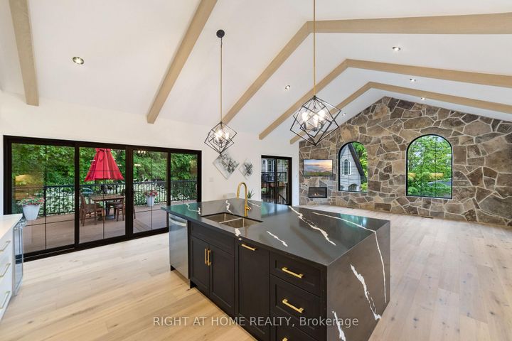 Photo 7 at 515 Hamilton Drive, Ancaster, Hamilton