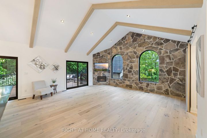 Photo 8 at 515 Hamilton Drive, Ancaster, Hamilton