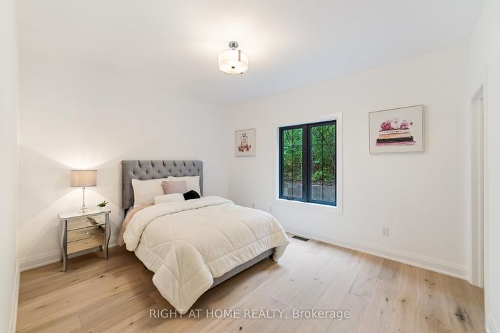 Photo 20 at 515 Hamilton Drive, Ancaster, Hamilton