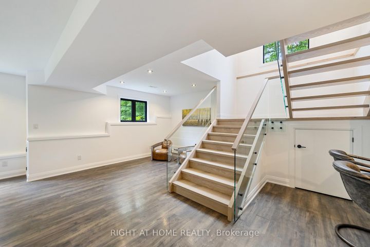 Photo 22 at 515 Hamilton Drive, Ancaster, Hamilton