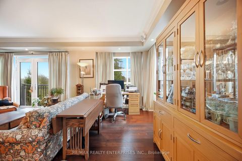 Photo 8 at 513 - 2855 Bloor Street W, Queensway, Toronto