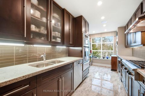 Photo 11 at 513 - 2855 Bloor Street W, Queensway, Toronto