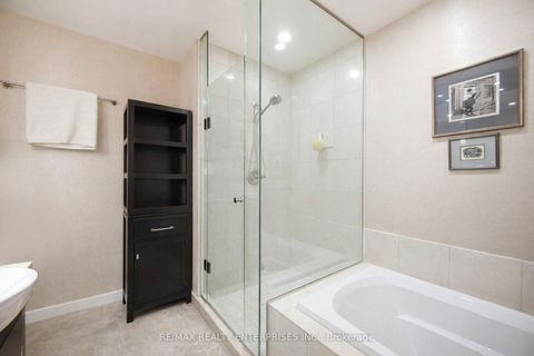 Photo 16 at 513 - 2855 Bloor Street W, Queensway, Toronto